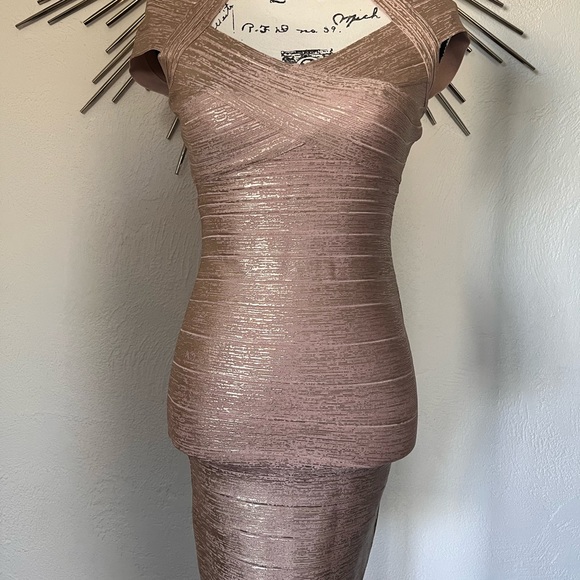 NWT Authentic HERVE LEGER  Rose Gold Tejana Dress - Size S - Picture 5 of 12